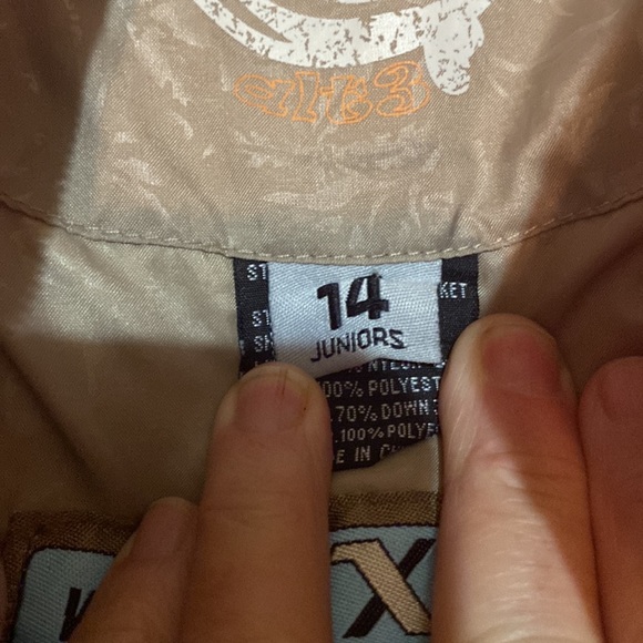 Obermeyer Girls size 14 pink ski jacket - Picture 3 of 8